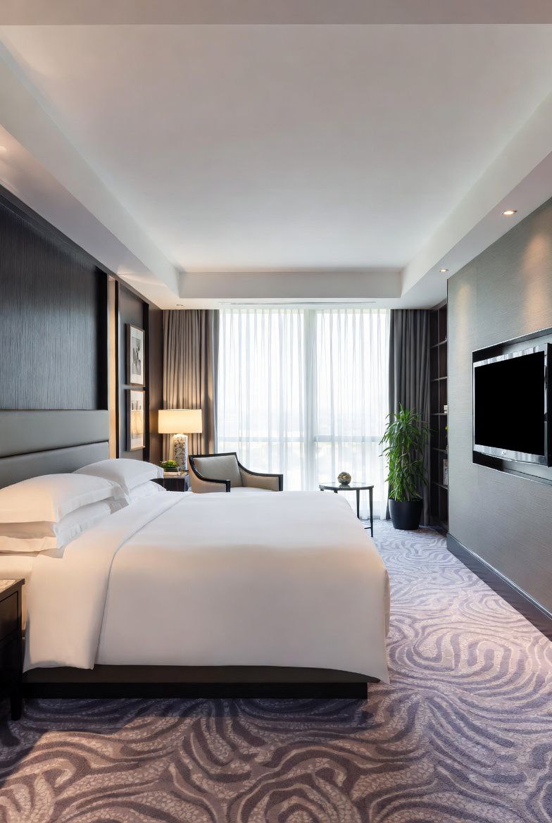 Why Hotel-Style Linens Feel So Luxurious (And How You Can Bring That Experience Home)
